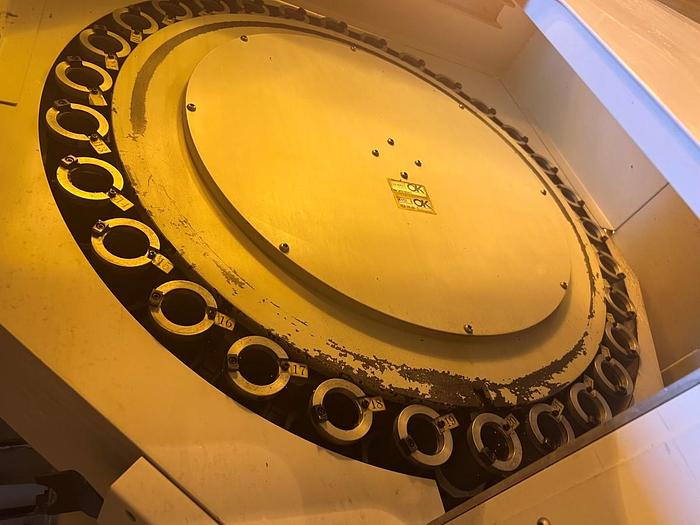 Used Daewoo DMV400 Vertical Machining Center