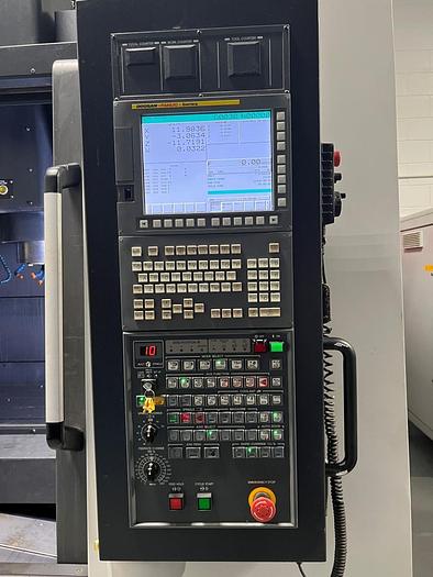 Used Daewoo DMV-500 Vertical Machining Center