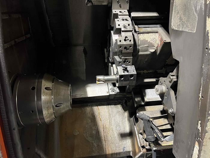 Used OKUMA HOWA HL-20