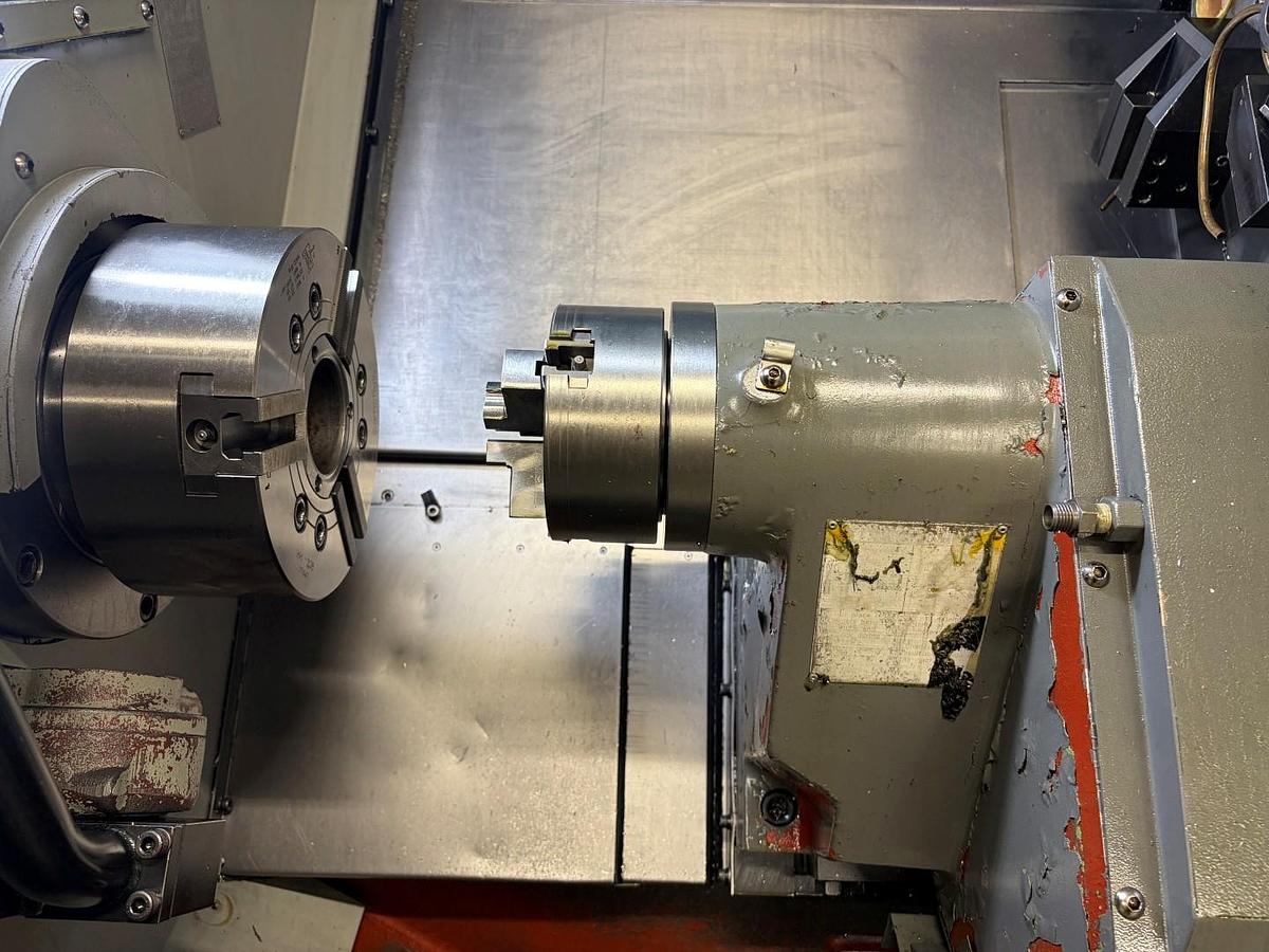 Used HYUNDAI KIA SKT21LMS CNC TURNING CENTER