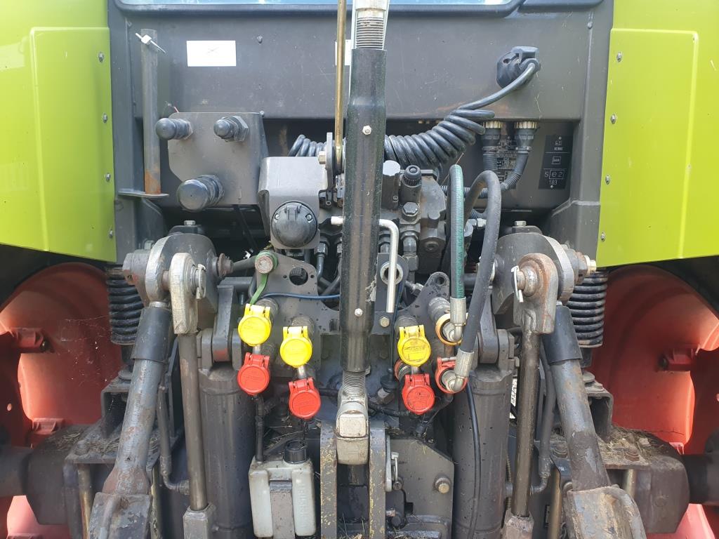 Used Claas Ares 697 ATZ 4wd Tractor