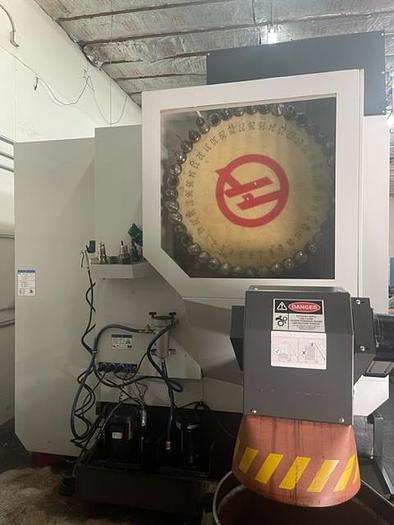 Used 2019 Haas UMC-750ss 5-Axis CNC Machining Center