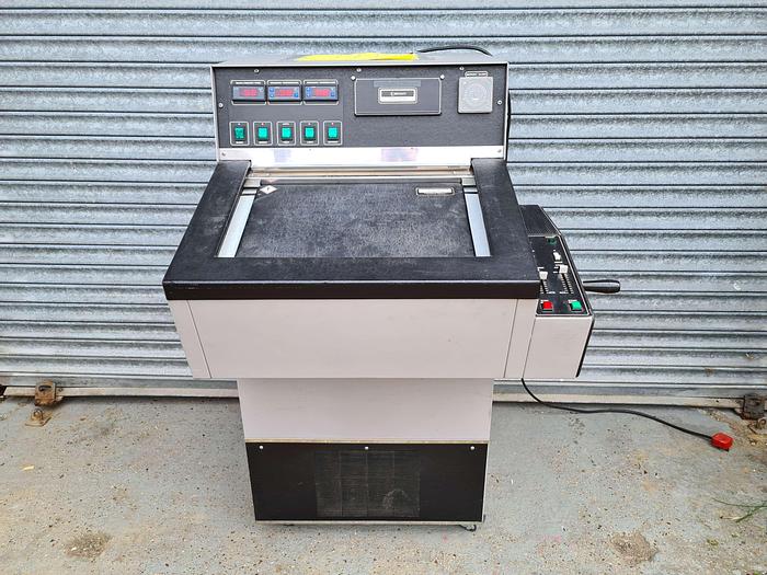 Used Bright OTF Cryostat