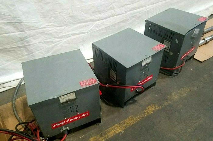 Used Hobart Battery Mate Model 725M1 12 -2