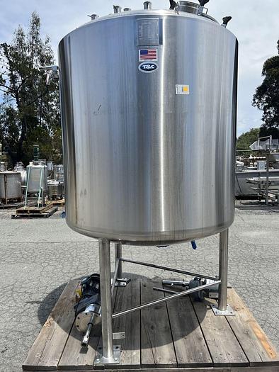 Used Tank, 740 Gallon, 316L Stainless Steel, Jacketed, Agitated, 10 PSI, T&C Stainless #L744629