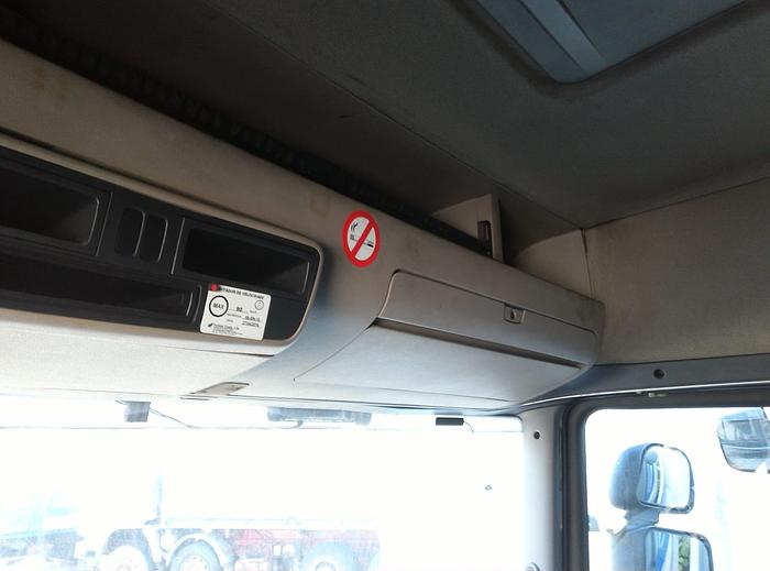 Usado 2006 SCANIA R 420 tractor unit