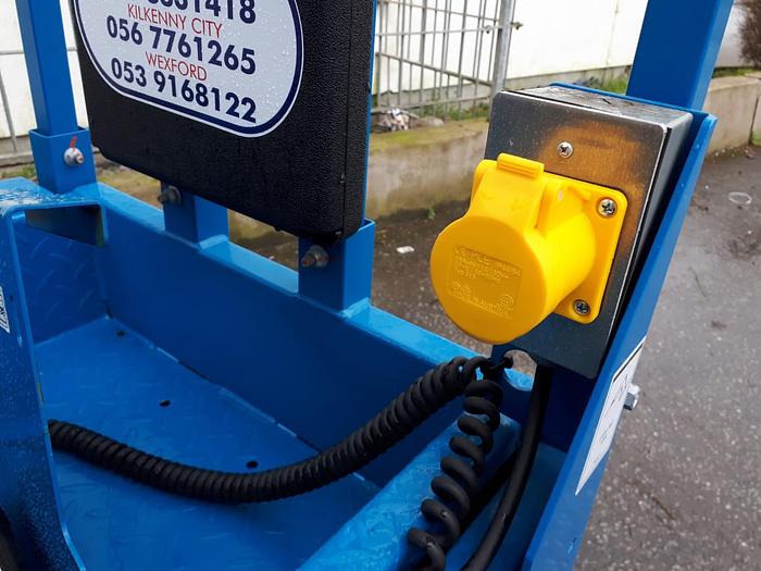 Used Genie GS1330 Scissor lift