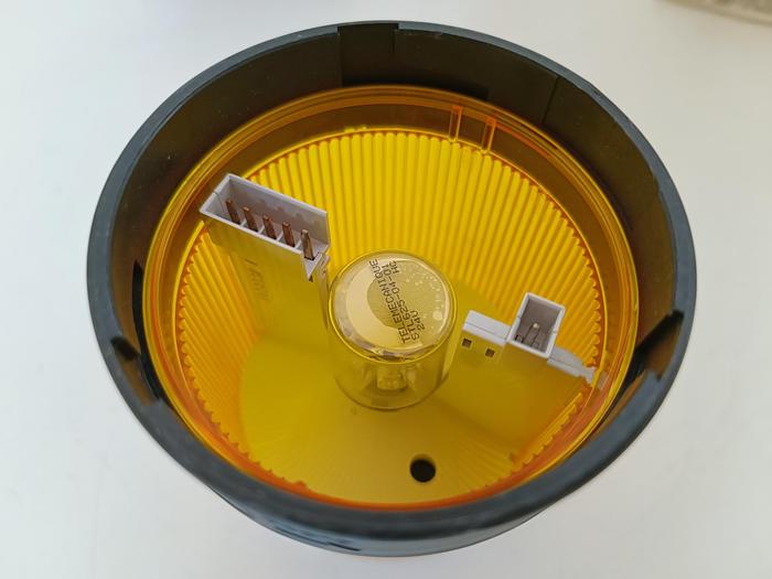 2 Stück stapelbare LED Signalleuchte, gelb, XVB C1B8, Telemechanique neuwertig