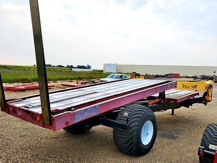 Refurbished Mil-Stak PT2000 Bale Stacker **Factory Rebuilt**