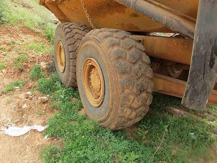 Used 2013 CATERPILLAR 730