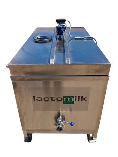 Cubas de cuajado y pasteurizado.