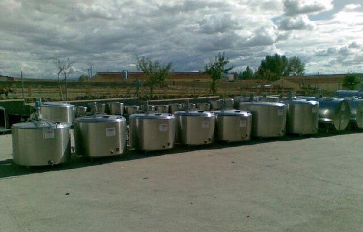 Used Lotes de tanques redondos 