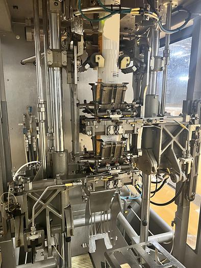 Used Maquina llenadora tetrapak usada