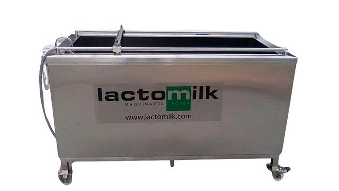 Cubas de cuajado y pasteurizado.