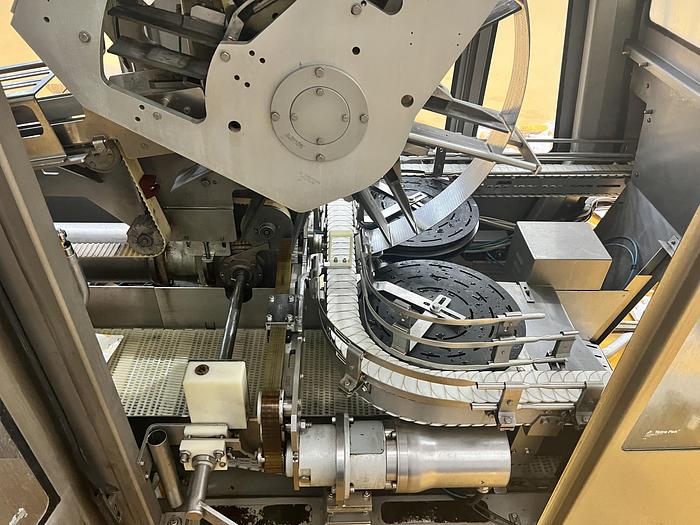 Used Maquina llenadora tetrapak usada