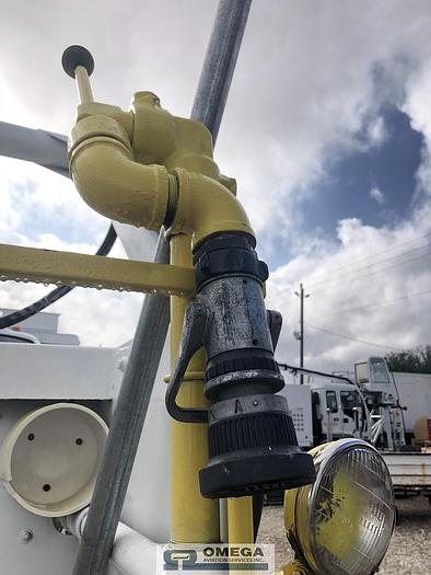 Used FMC TM1800 Aircraft Deicer (1,800 gallon tank cap) on Ford Chassis.
Low-time unit!