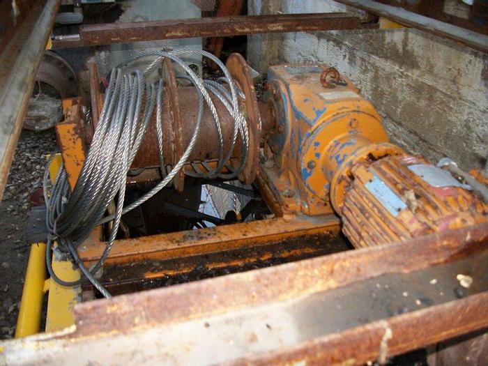 Used Dumper, Drum, C/st, 24" Dia, 13' High Lift #S739572