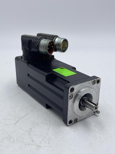 Used Allen-Bradley MPL-B1530U-VJ42AA Ser A