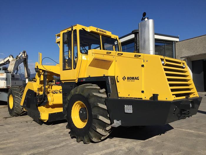 Used 2006 BOMAG  MPH 122-2