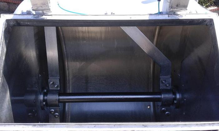 D'occasion Mélangeur à salade, acier inoxydable, type tambour avec un agitateur à cadre, capacité 500 l