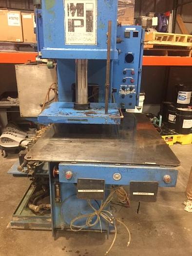 Used MUELLER PHIPPS LIQUID WAX INJECTION PRESS