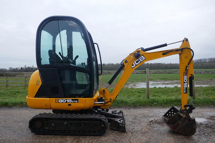 Used 2014 JCB 8018 CTS