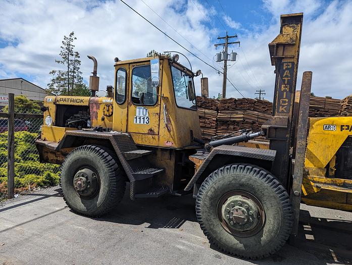 Used PATRICK 4X4 FORKLIFT