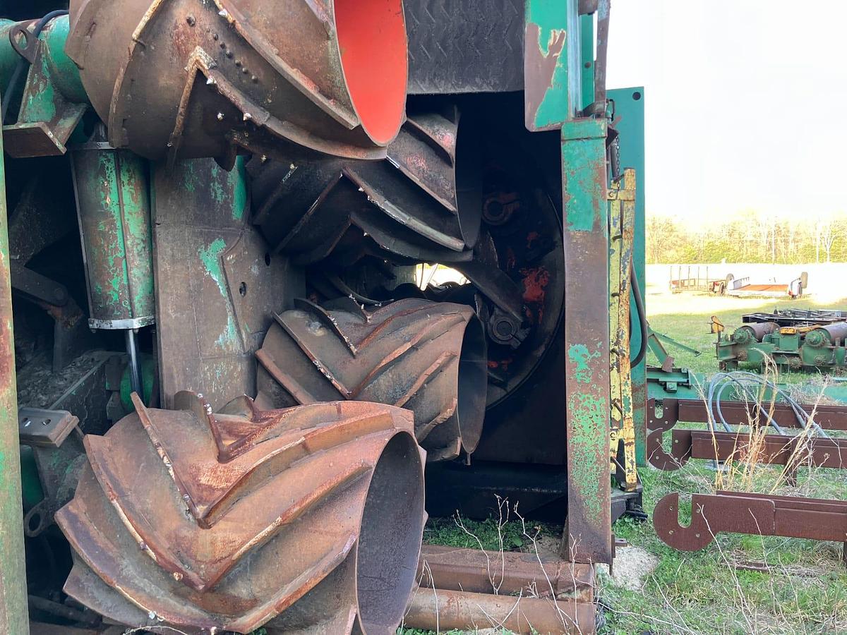 Used 35" NICHOLSON A5 DEBARKERS LH (TWO AVAILABLE)