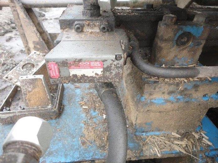 Used CME Model 34 Two (2) Sided Log Canter