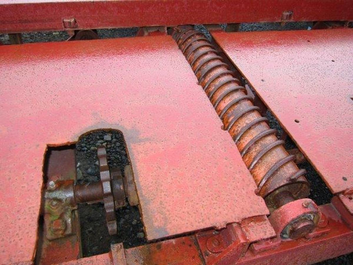 Used Newman M-55 Single Pineapple Planer Infeed Table