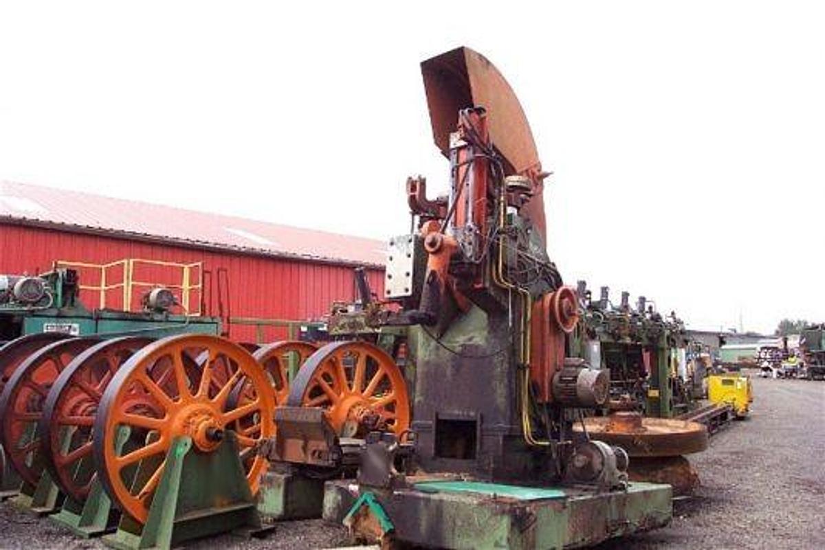 Used 6' L-B Twin Bandmill