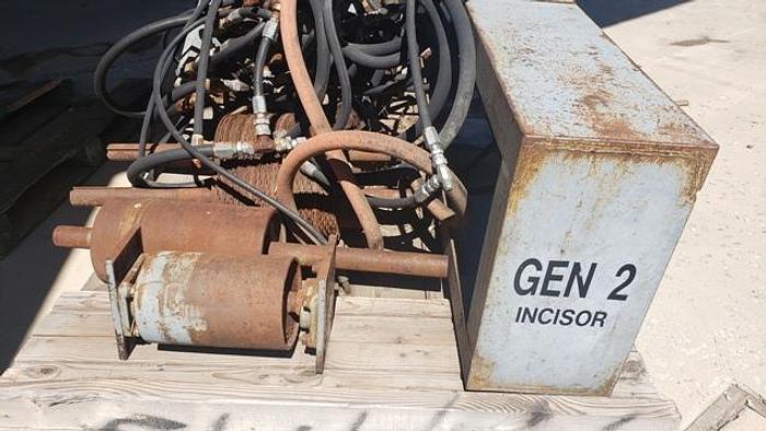 Used INCISOR 8" x 10" CAPACITY