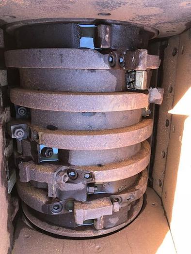 Used HOG 24" X 32" FIXED HAMMERS