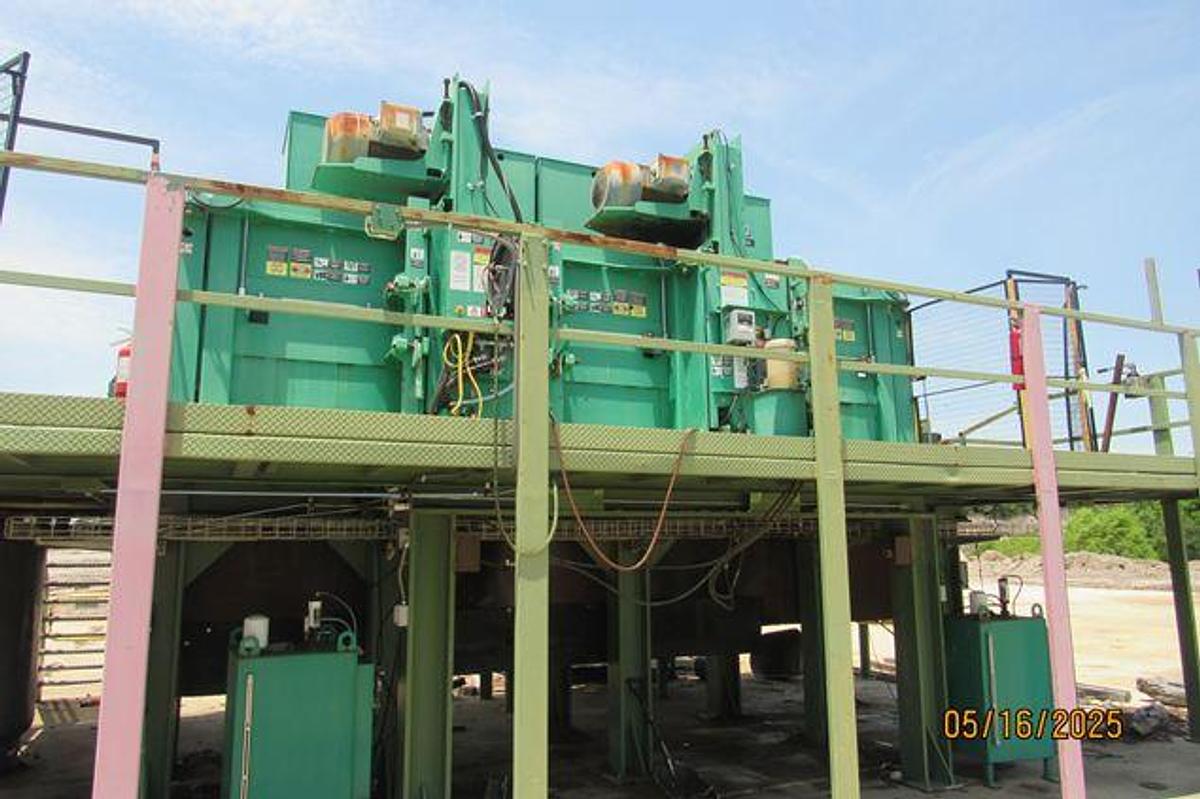 Used 2018 RH NICHOLSON A8 - TANDEM RING DEBARKER