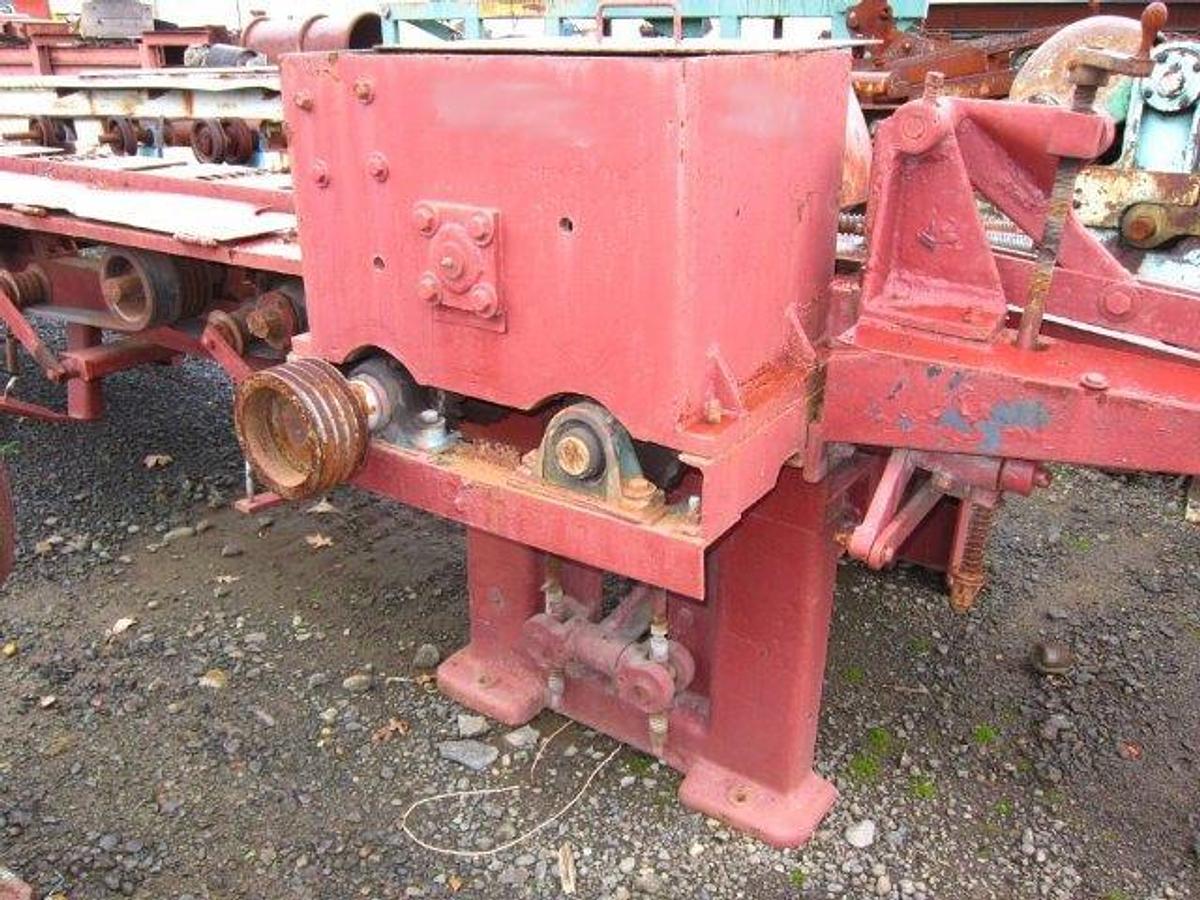 Used Newman M-55 Single Pineapple Planer Infeed Table