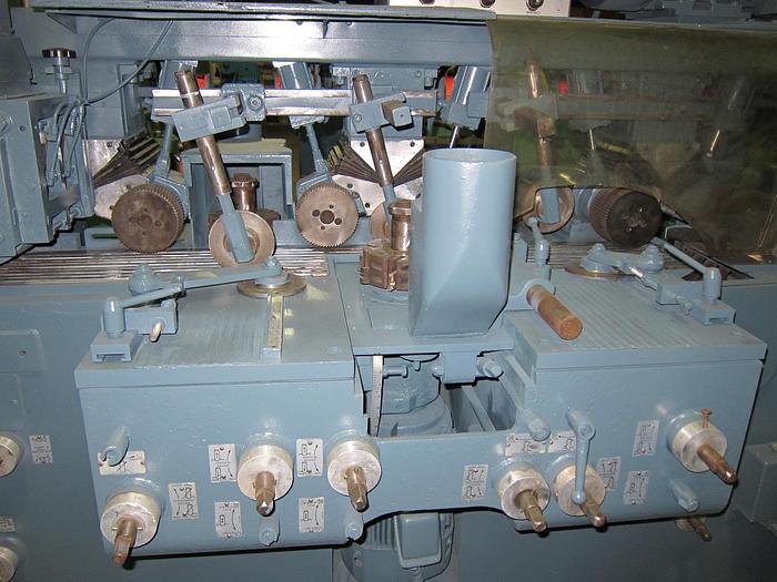 Used DIEHL MOULDER TFM-68 4” X 8” - Six (6) Head 