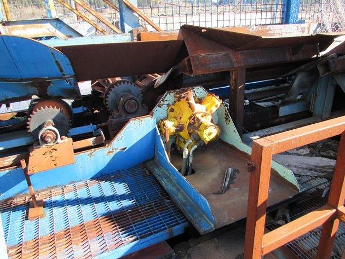 Used Merch Deck / Slasher Deck