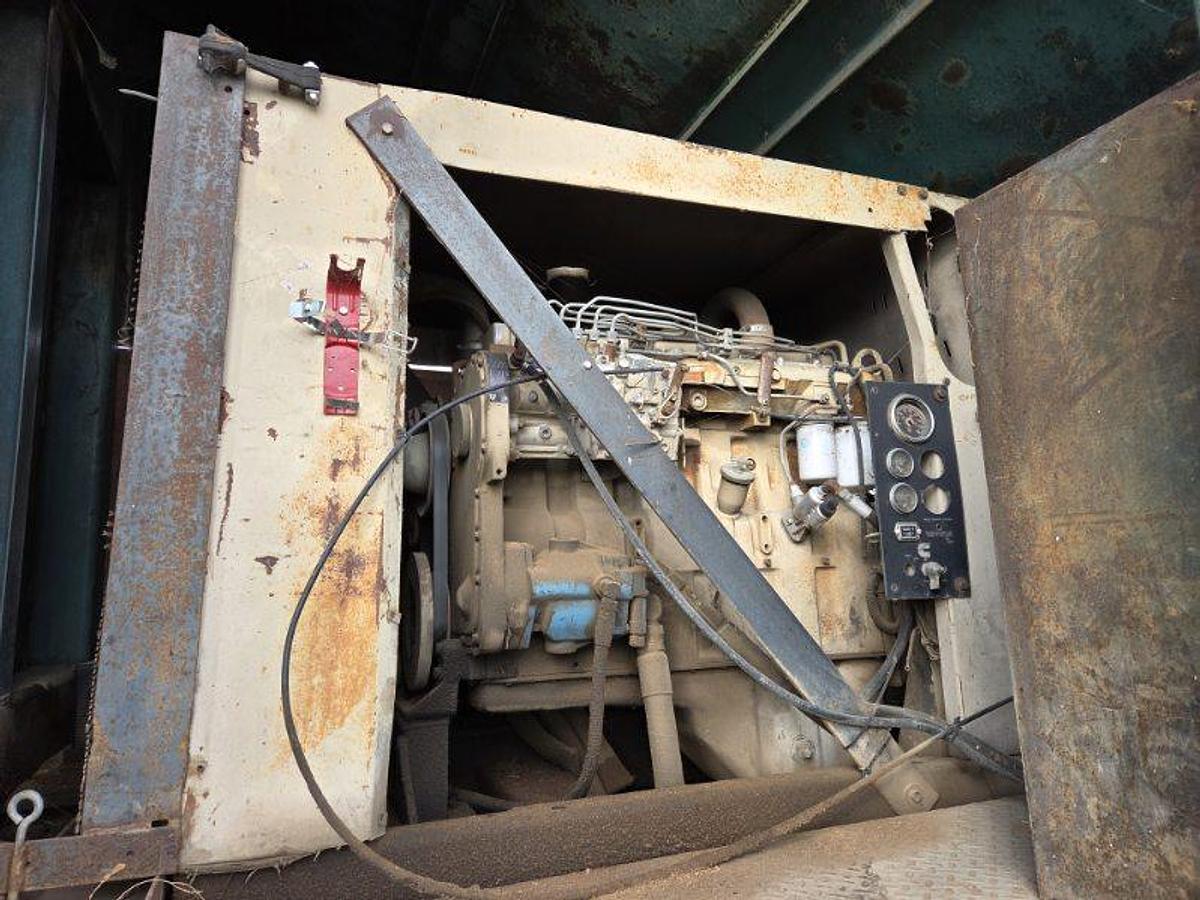 Used 8X30 PORTABLE DRUM DEBARKER