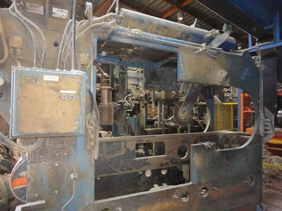 Used Comact DDM 12-SBP Profile Curve Sawing Canter Line