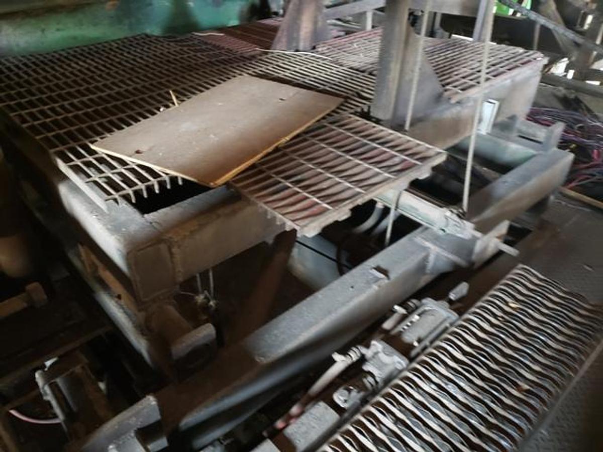 Used TWO (2) SAW SCRAGG SYSTEM