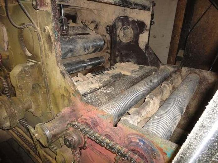 Used 9" x 55" Flare Gang Edger System