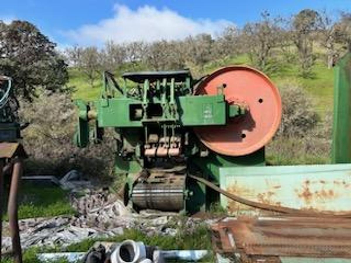 Used 5' L-B Horizontal Resaw - Left Hand