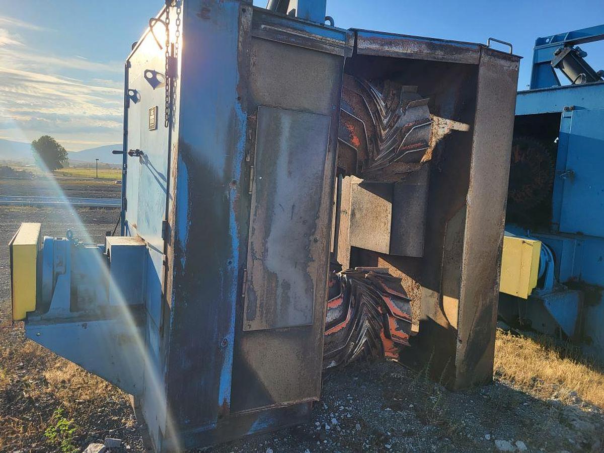 Used VKB 36" RH KODIAK DEBARKER