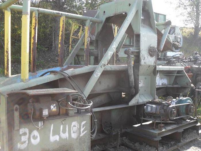 Used 1988 30" Valon Kone Self Centering Debarker Infeed