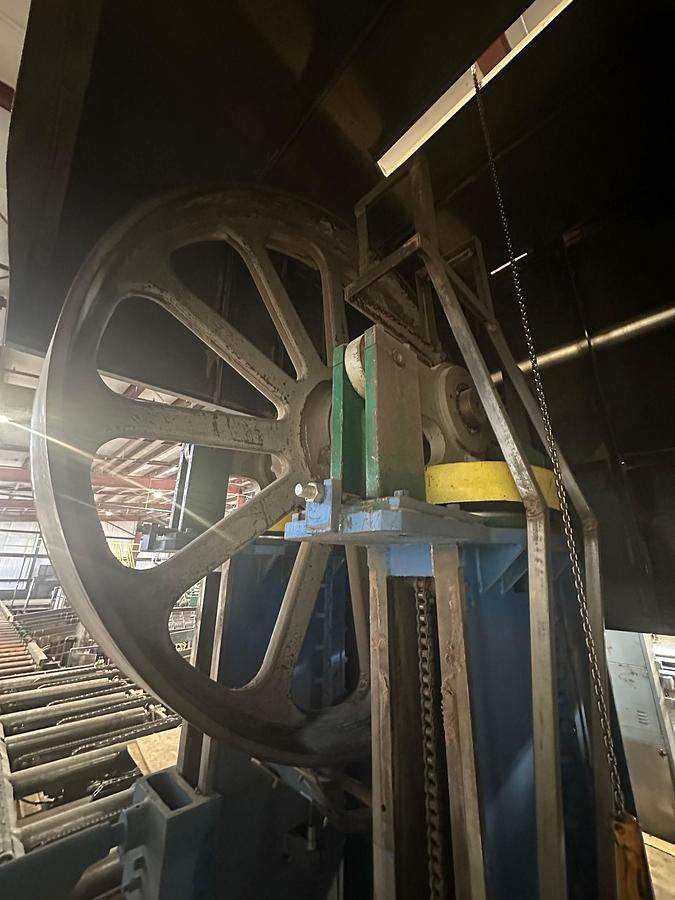 Refurbished SALEM 42" CARRIAGE AND 7' HEADRIG BANDMILL SYSTEM