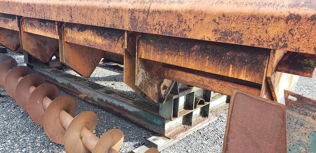 Used 20' LES ACIER JP DOUBLE ACTING STEP FEEDER