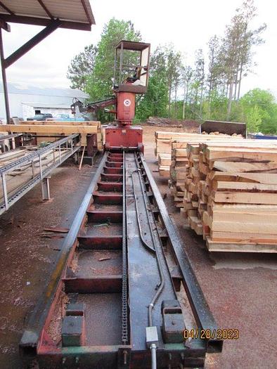 Used MORBARK MODEL 2000 STAC TRAC