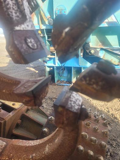 Used 30" FORANO DEBARKER C/W SELFCENTERING INFEED CONVEYOR