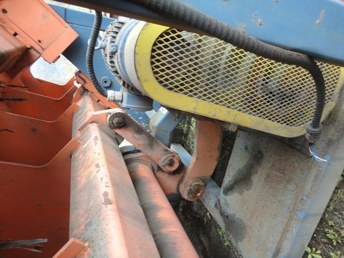 Used MAXITOUR 16FT WAVE FEEDER (32-6575)