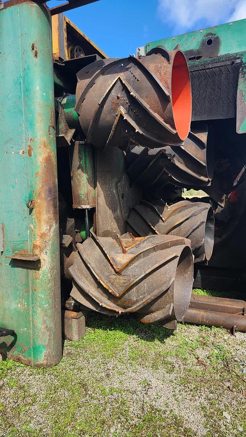 Used 35" NICHOLSON A5 DEBARKERS LH (TWO AVAILABLE)